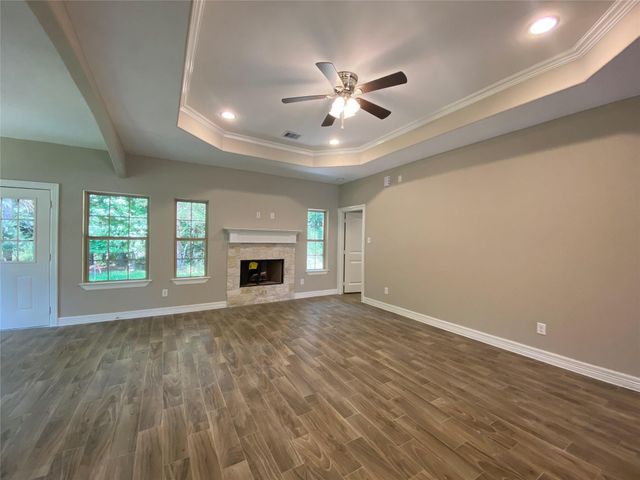 42 Trail Lake, Trinity, TX 75862