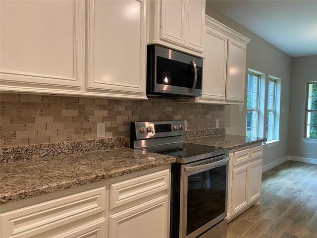 42 Trail Lake, Trinity, TX 75862