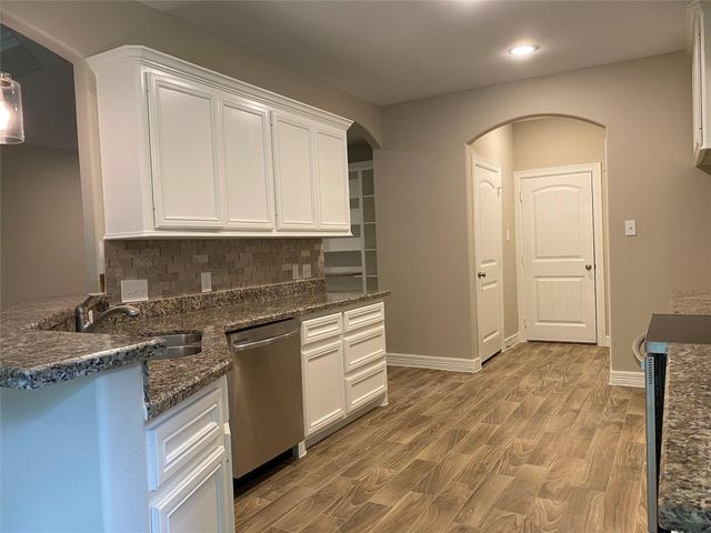 42 Trail Lake, Trinity, TX 75862