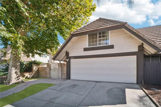 22810 Rio Chico, Valencia, CA 91354