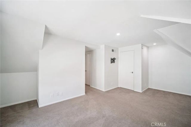 22810 Rio Chico, Valencia, CA 91354