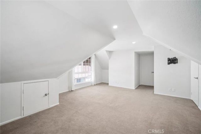 22810 Rio Chico, Valencia, CA 91354