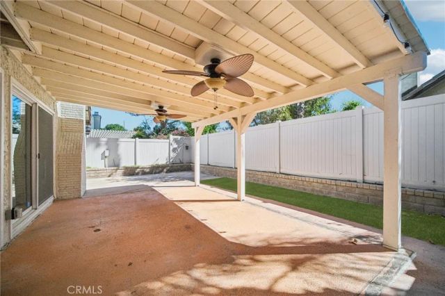 22810 Rio Chico, Valencia, CA 91354