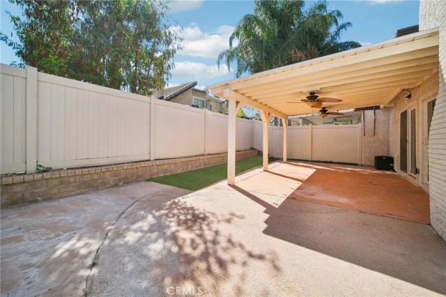 22810 Rio Chico, Valencia, CA 91354