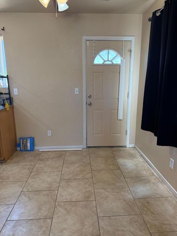 1438 N Shill Drive Apt 102, Mesa, AZ 85201