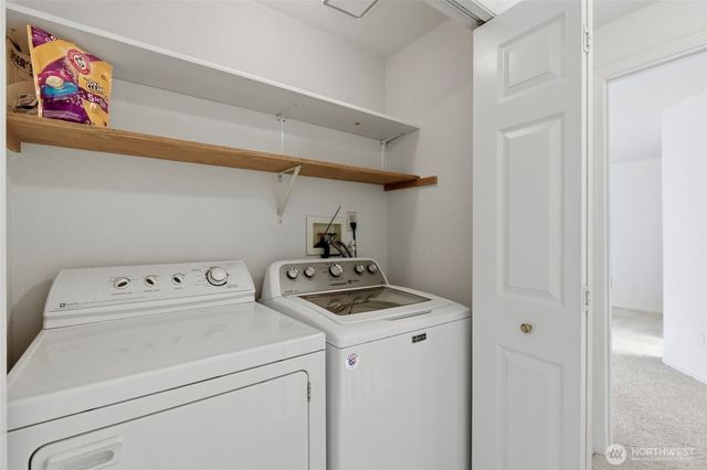 31074 9th Avenue S, Federal Way, WA 98003