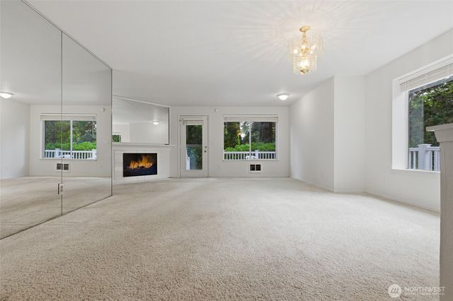 31074 9th Avenue S, Federal Way, WA 98003