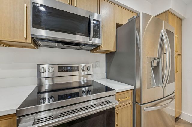 5325 Bent Tree Forest Drive 2225, Dallas, TX 75248