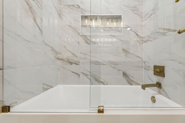 5325 Bent Tree Forest Drive 2225, Dallas, TX 75248