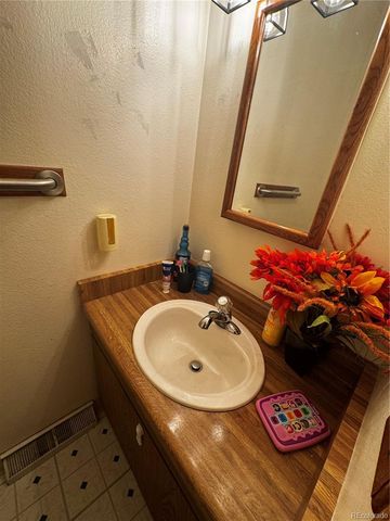 1066 W 88th Avenue, Thornton, CO 80260