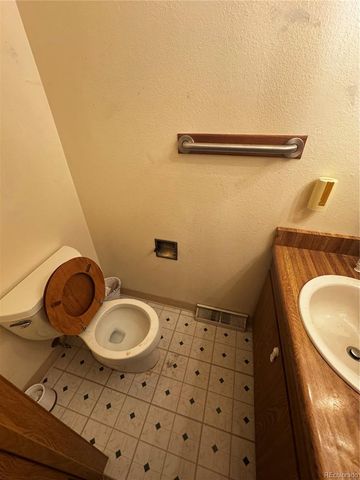 1066 W 88th Avenue, Thornton, CO 80260