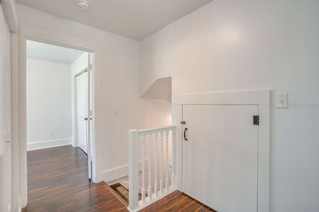 1014 W Arlington Avenue, Fort Worth, TX 76110