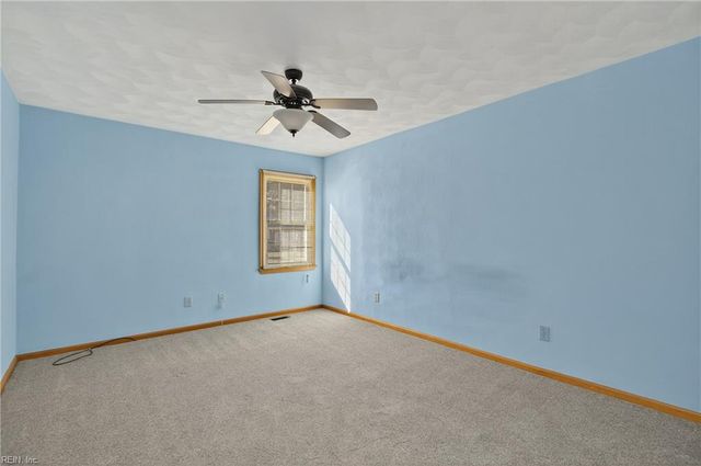 215 Woodbury Forrest DR, Hampton, VA 23666