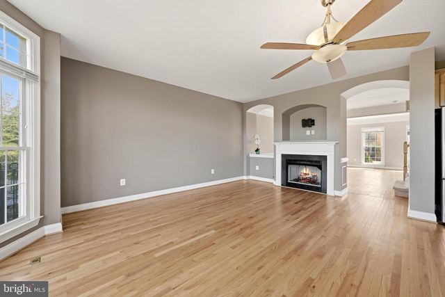 43757 BENT CREEK TER, Leesburg, VA 20176