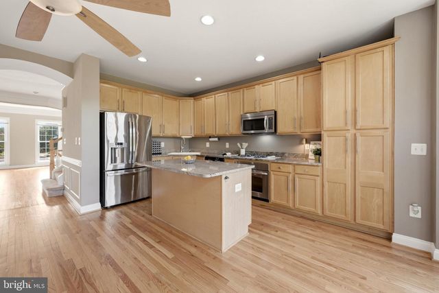 43757 BENT CREEK TER, Leesburg, VA 20176