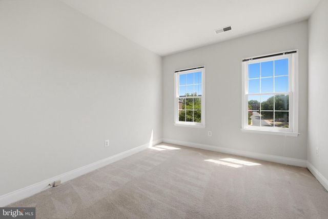 43757 BENT CREEK TER, Leesburg, VA 20176