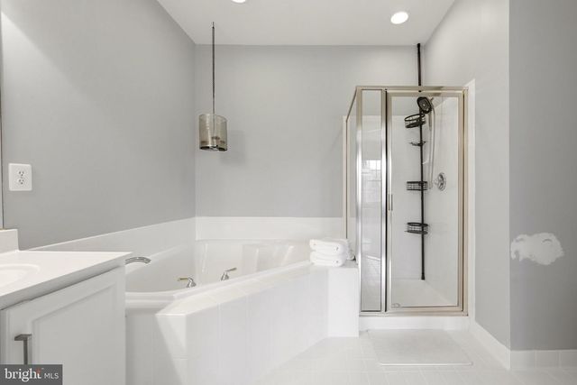 43757 BENT CREEK TER, Leesburg, VA 20176