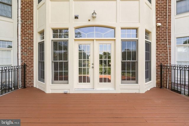 43757 BENT CREEK TER, Leesburg, VA 20176