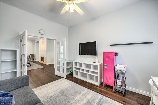 7166 Frontier Hills Avenue, Las Vegas, NV 89113