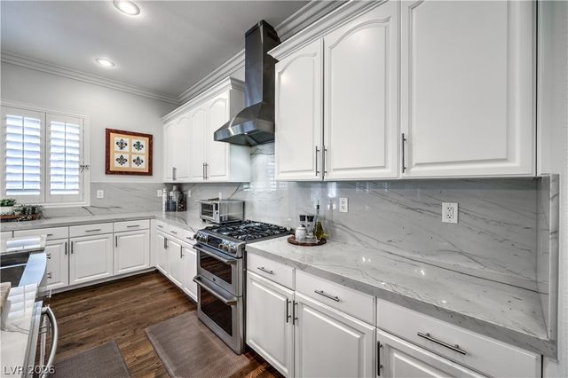 7166 Frontier Hills Avenue, Las Vegas, NV 89113