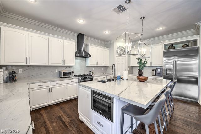 7166 Frontier Hills Avenue, Las Vegas, NV 89113