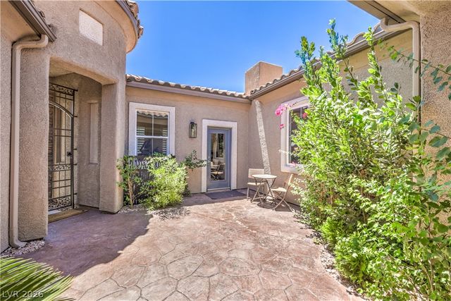7166 Frontier Hills Avenue, Las Vegas, NV 89113