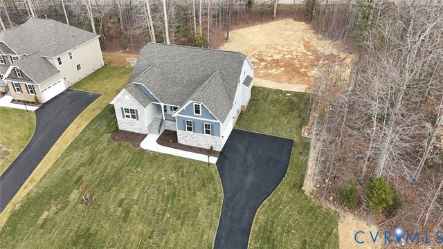 8124 Clancy Ct, Chesterfield, VA 23838