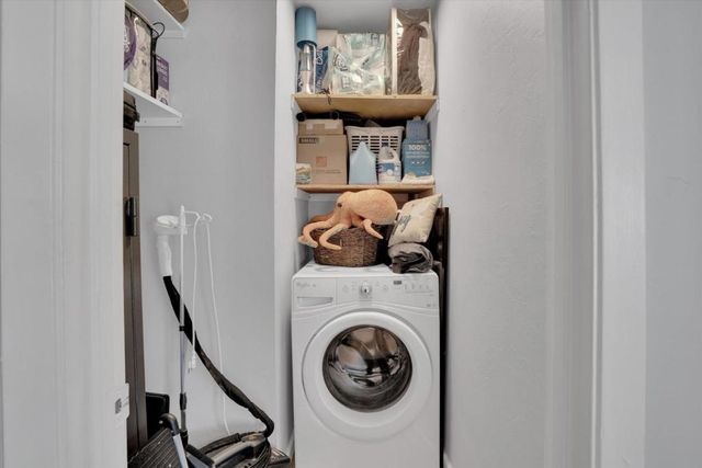 922 Valota Road, Redwood City, CA 94061