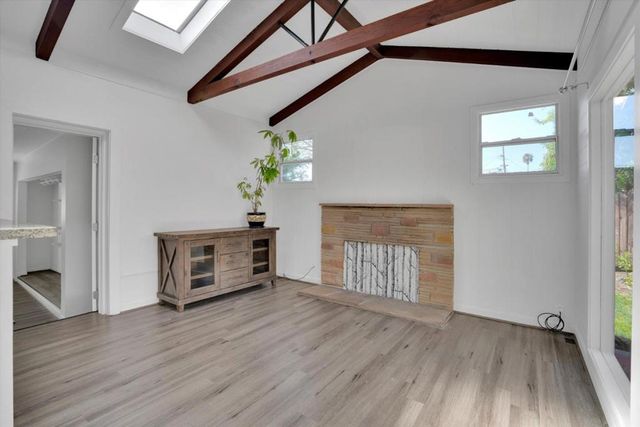 922 Valota Road, Redwood City, CA 94061