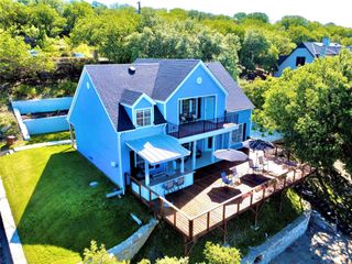 142 Betty Drive, Chico, TX 76431