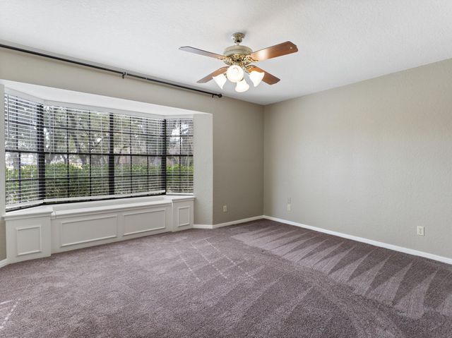 37093 521, Cedar Lane, TX 77415