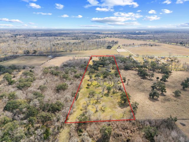 37093 521, Cedar Lane, TX 77415