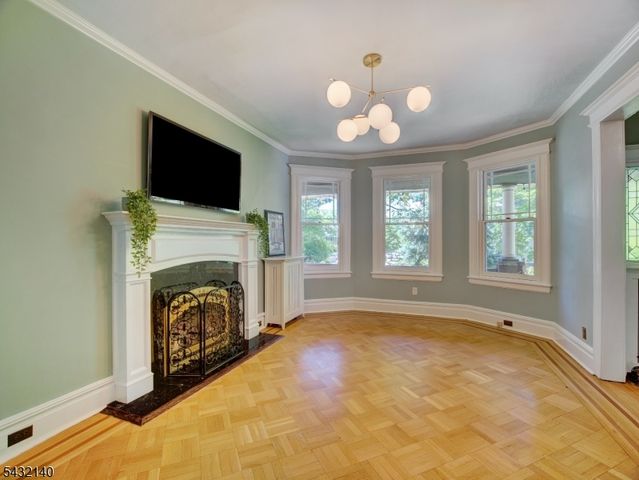 521 Belleville Ave, Glen Ridge Boro Twp., NJ 07028