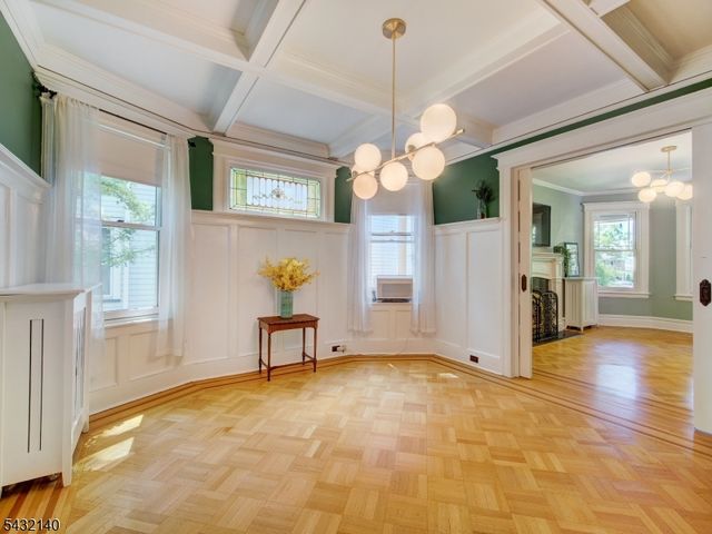 521 Belleville Ave, Glen Ridge Boro Twp., NJ 07028