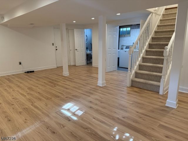 9 Harrison Ct, Summit City, NJ 07901