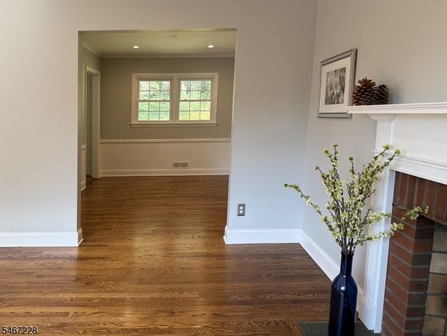9 Harrison Ct, Summit City, NJ 07901