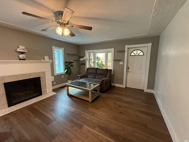 50728 SR 23, Granger, IN 46530