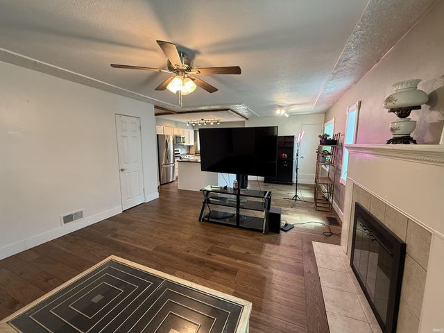 50728 SR 23, Granger, IN 46530