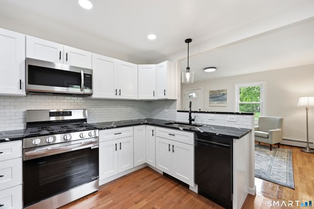 14 Handel Road, East Hartford, CT 06118