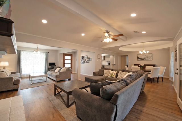 828 Norton Circle, Mesquite, TX 75149