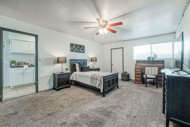 2511 18th Avenue, Kingsburg, CA 93631