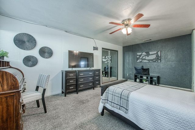 2511 18th Avenue, Kingsburg, CA 93631