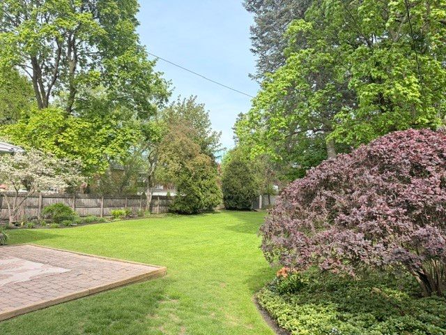 50 Council Rock Avenue, Brighton, NY 14610