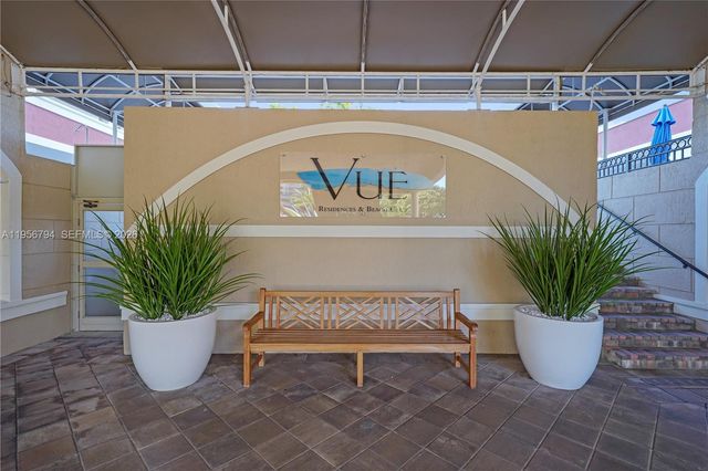 2001 N Ocean Blvd 1002, Fort Lauderdale, FL 33305