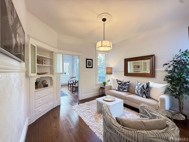 39 Moss Street, San Francisco, CA 94103