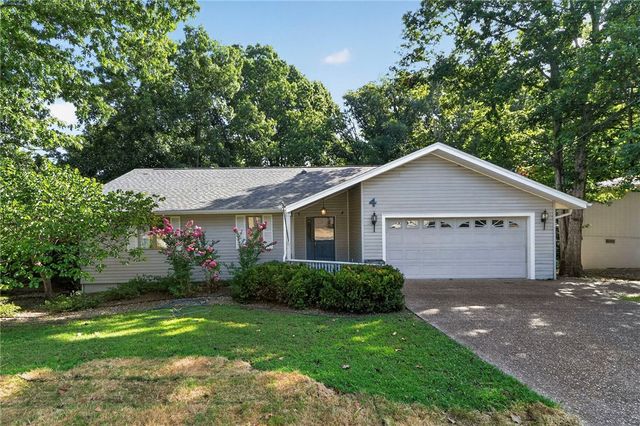 4 Brecknock Drive, Bella Vista, AR 72714