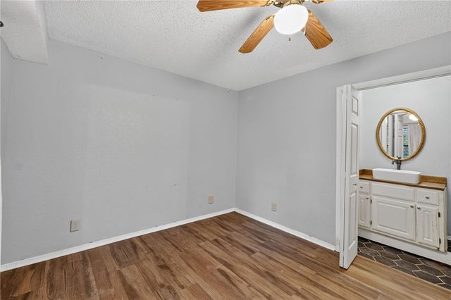 4 Brecknock Drive, Bella Vista, AR 72714