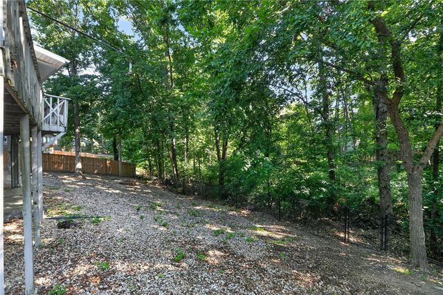 4 Brecknock Drive, Bella Vista, AR 72714