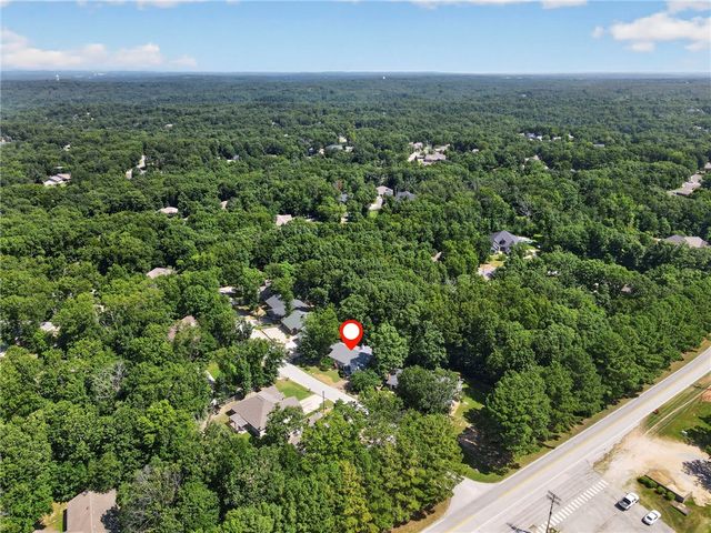 4 Brecknock Drive, Bella Vista, AR 72714