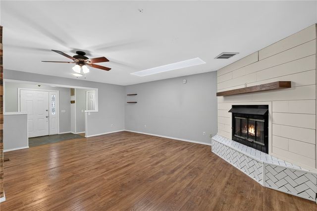 4 Brecknock Drive, Bella Vista, AR 72714